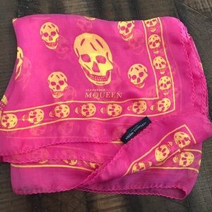 Alexander McQueen scarf